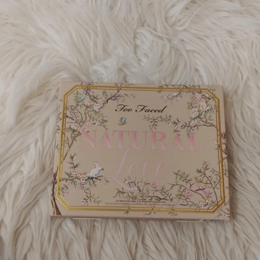 ❤️FIRM! TOO FACED NATURAL LOVE EYESHADOW PALETTE (LIMITED EDITION)